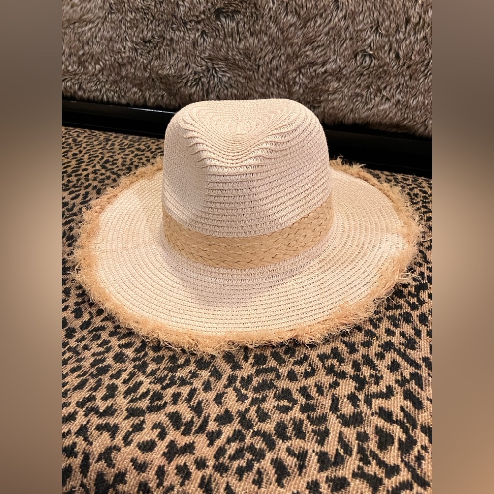 Do Everything in Love Cream and Tan Woven Hat